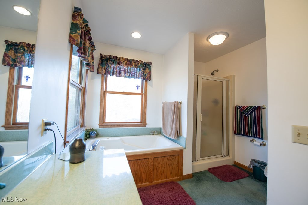 5316 Green Ridge Road Southeast New Philadelphia, OH 44663 - Photo 27 of 50 Master bathroom area