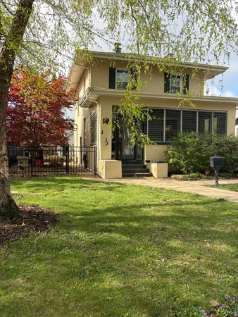 $249,900 | 1517 East Olive Street, Bloomington, IL 61701