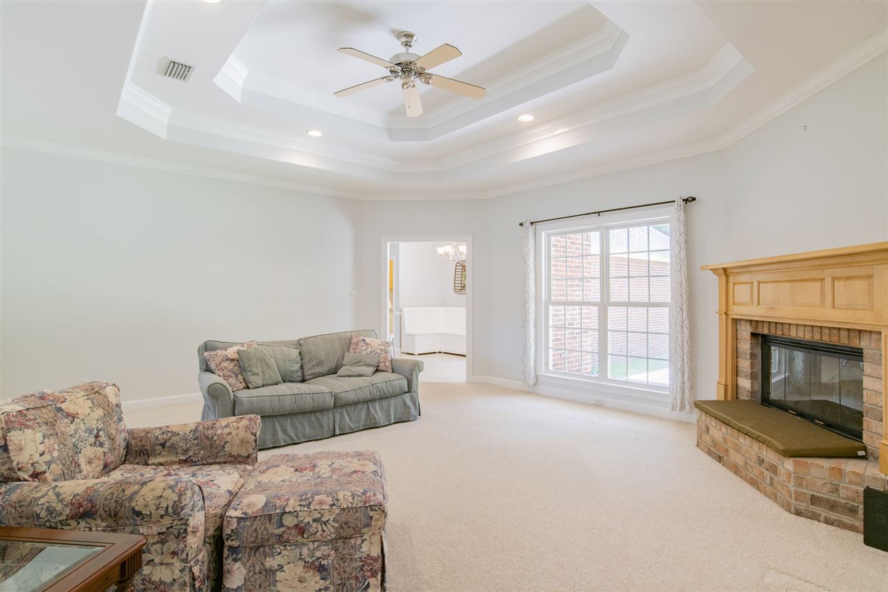 5 Bugle Retreat Daphne, AL 36527 - Photo 8 of 26 Living Room