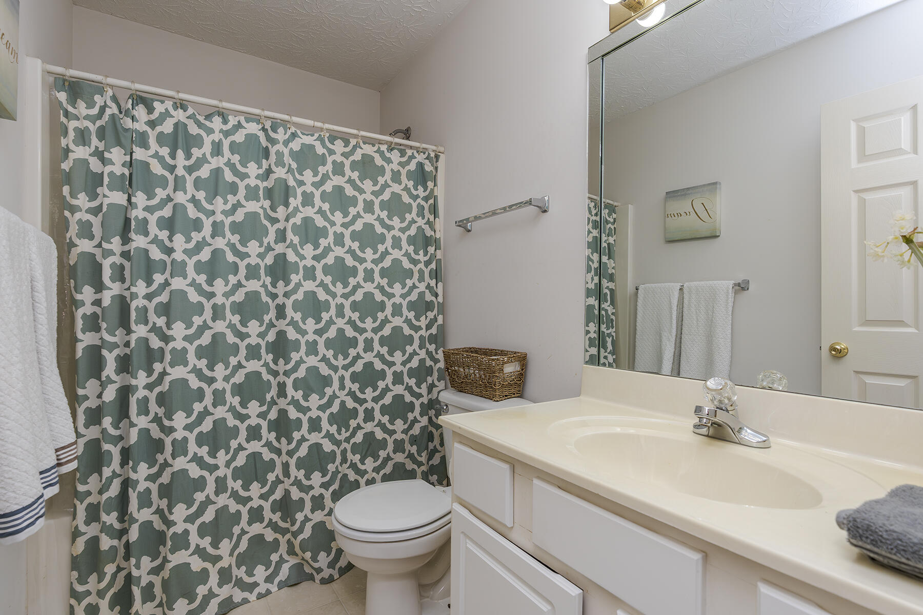 220 Strawberry Fields Road Lexington, KY 40516 - Photo 28 of 32 220strawberry25