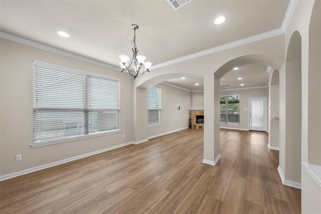10860 Burnham Drive Waco, TX 76708 - Photo 8 of 36