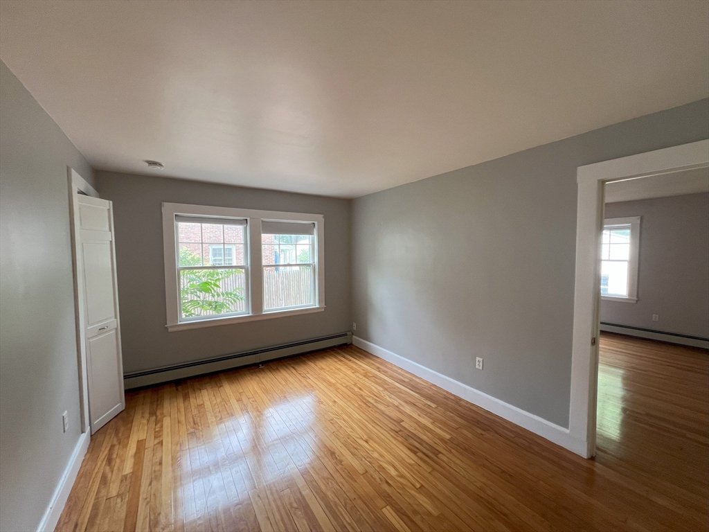 19 Maple Street, Unit 19 Newton, MA 02466 - Photo 11 of 30