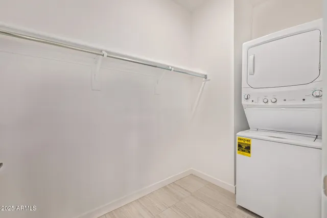 $2,000 | 2820 West White Feather Lane, Phoenix, AZ 85085