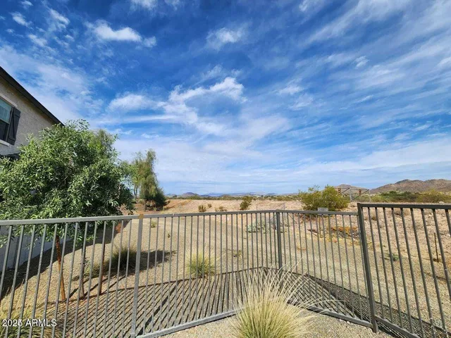 $2,000 | 2820 West White Feather Lane, Phoenix, AZ 85085