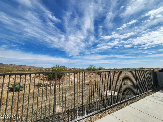 $2,000 | 2820 West White Feather Lane, Phoenix, AZ 85085