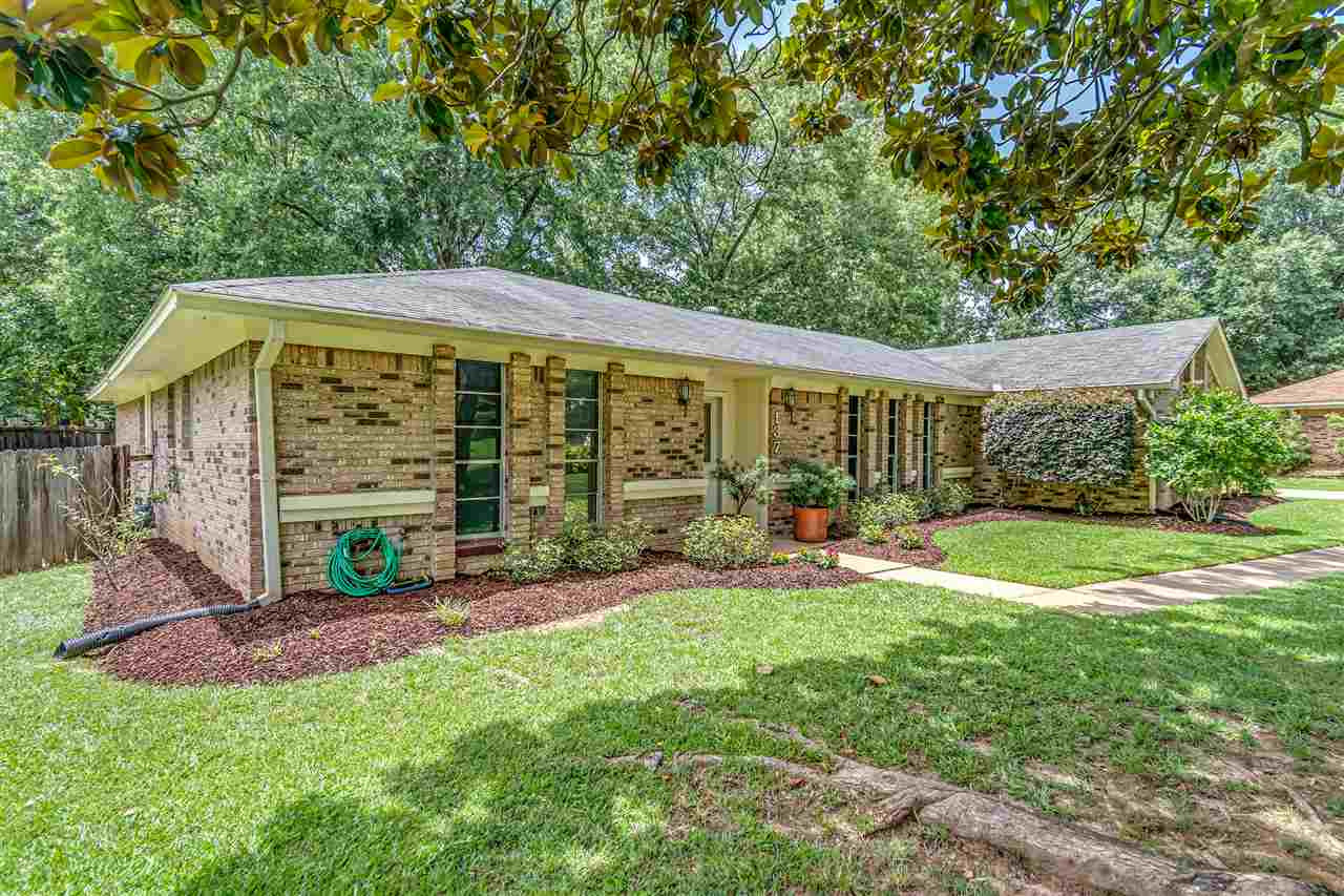 137 Rivergate Cove Ridgeland, MS 39157 - Photo 3 of 46 Photo 3
