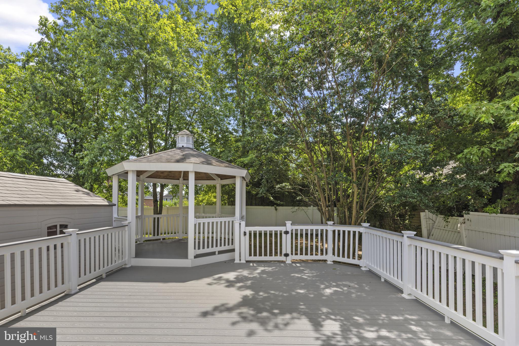 245 Carvel Road Pasadena, MD 21122 - Photo 25 of 26 Gallery Image 25