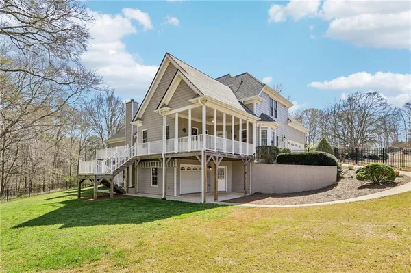 $879,000 | 183 Sunrise Drive, Hoschton, GA 30548