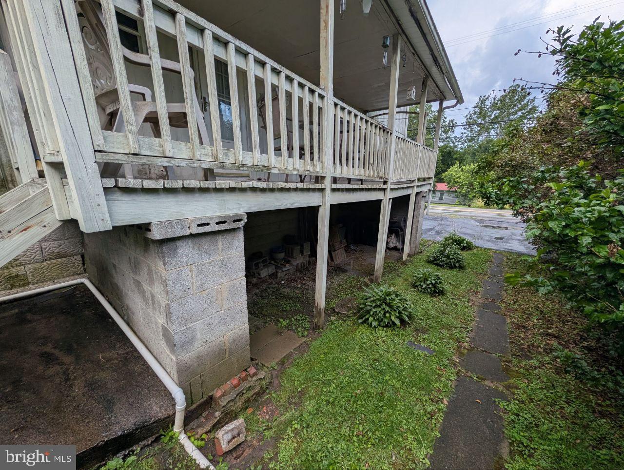 898 Joffre Cherry Valley Road Burgettstown, PA 15021 - Photo 15 of 88