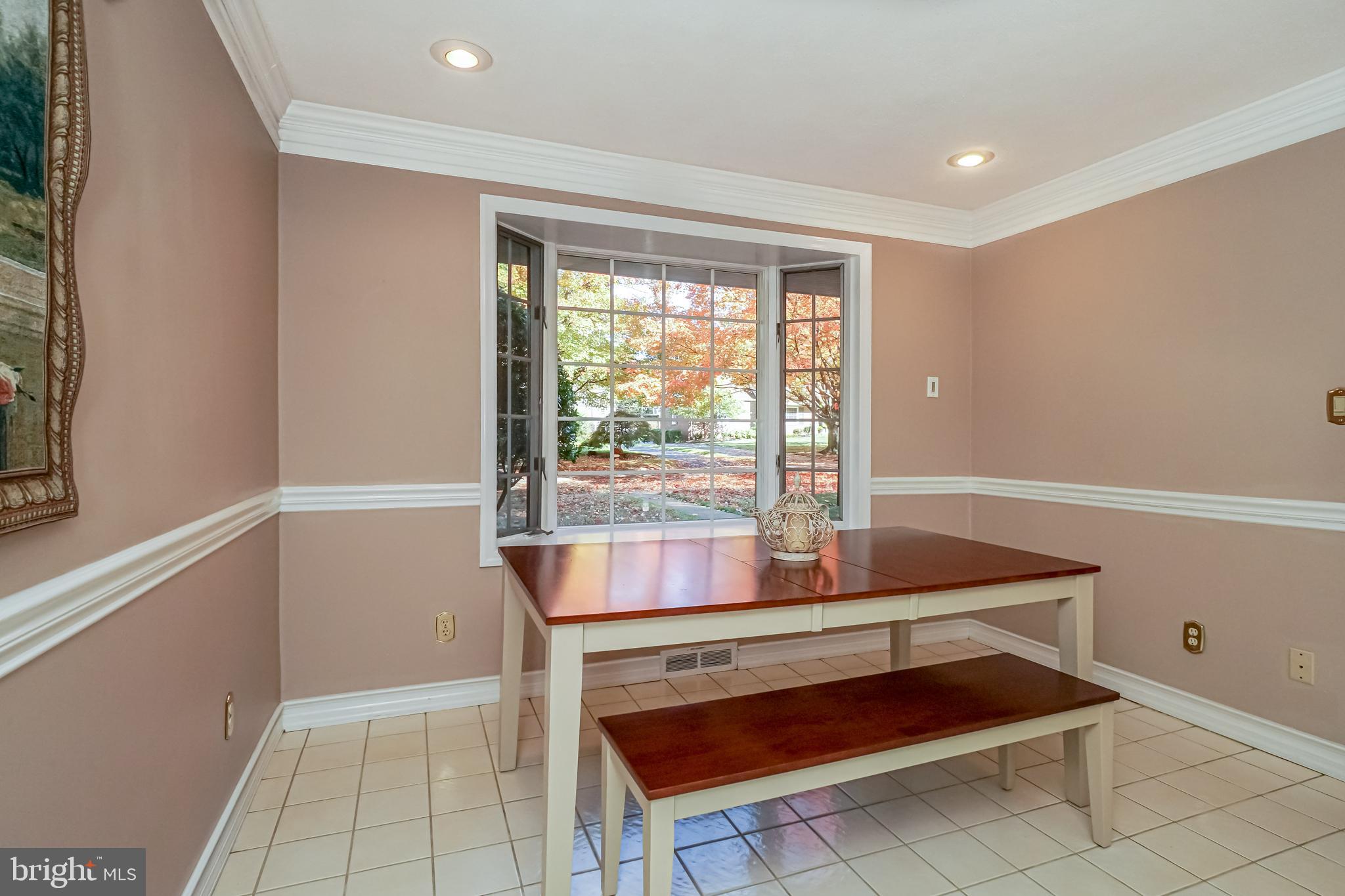202 Welwyn Road Wilmington, DE 19803 - Photo 9 of 30 Quaint Breakfast Nook