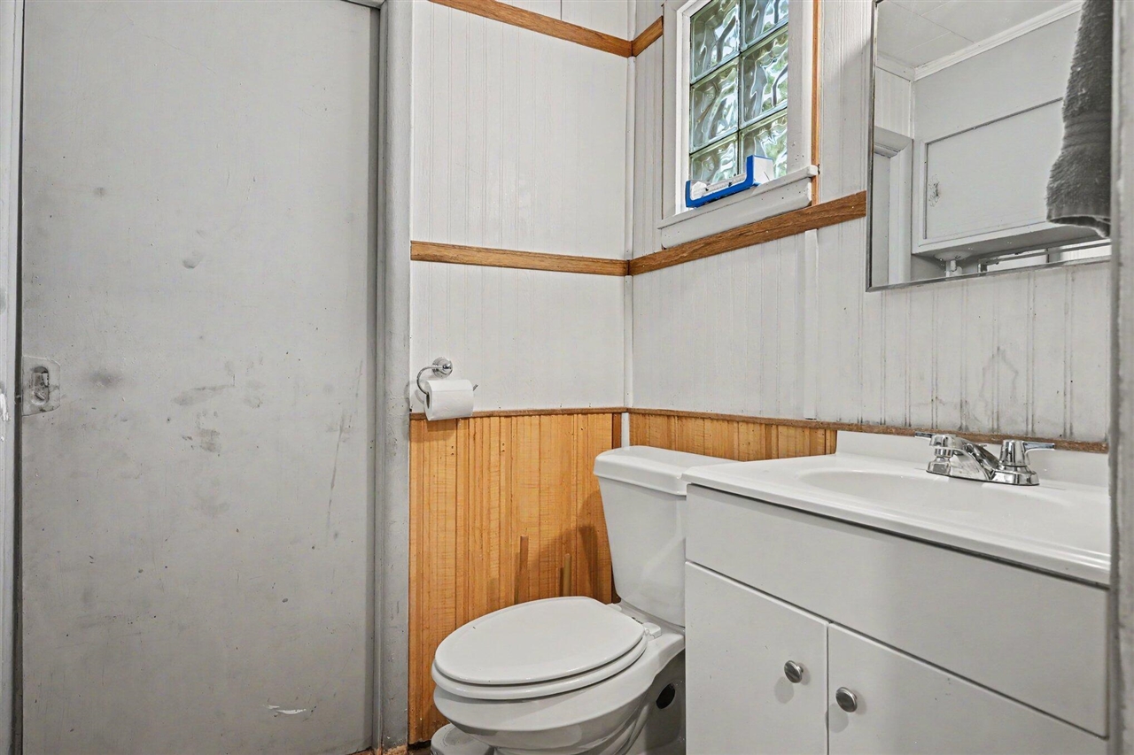 304 5th Avenue Three Rivers, MI 49093 - Photo 11 of 18 Gallery Image 11