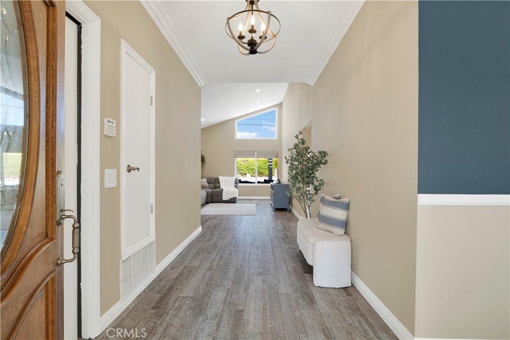 4505 Lubbock Drive Simi Valley, CA 93063 - Photo 8 of 29