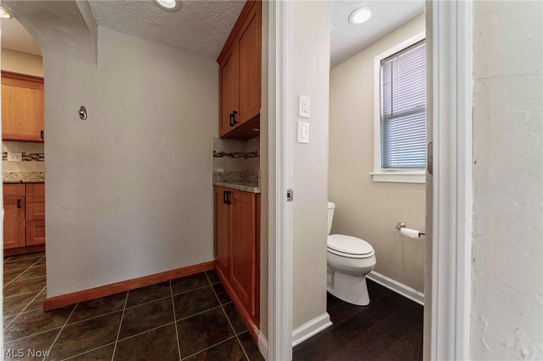 3598 Cedarbrook Road University Heights, OH 44118 - Photo 12 of 45 Gallery Image 12