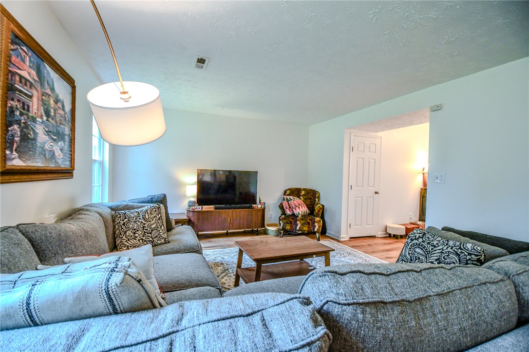 5027 Katherine Court Riverside, OH 45424 - Photo 13 of 38