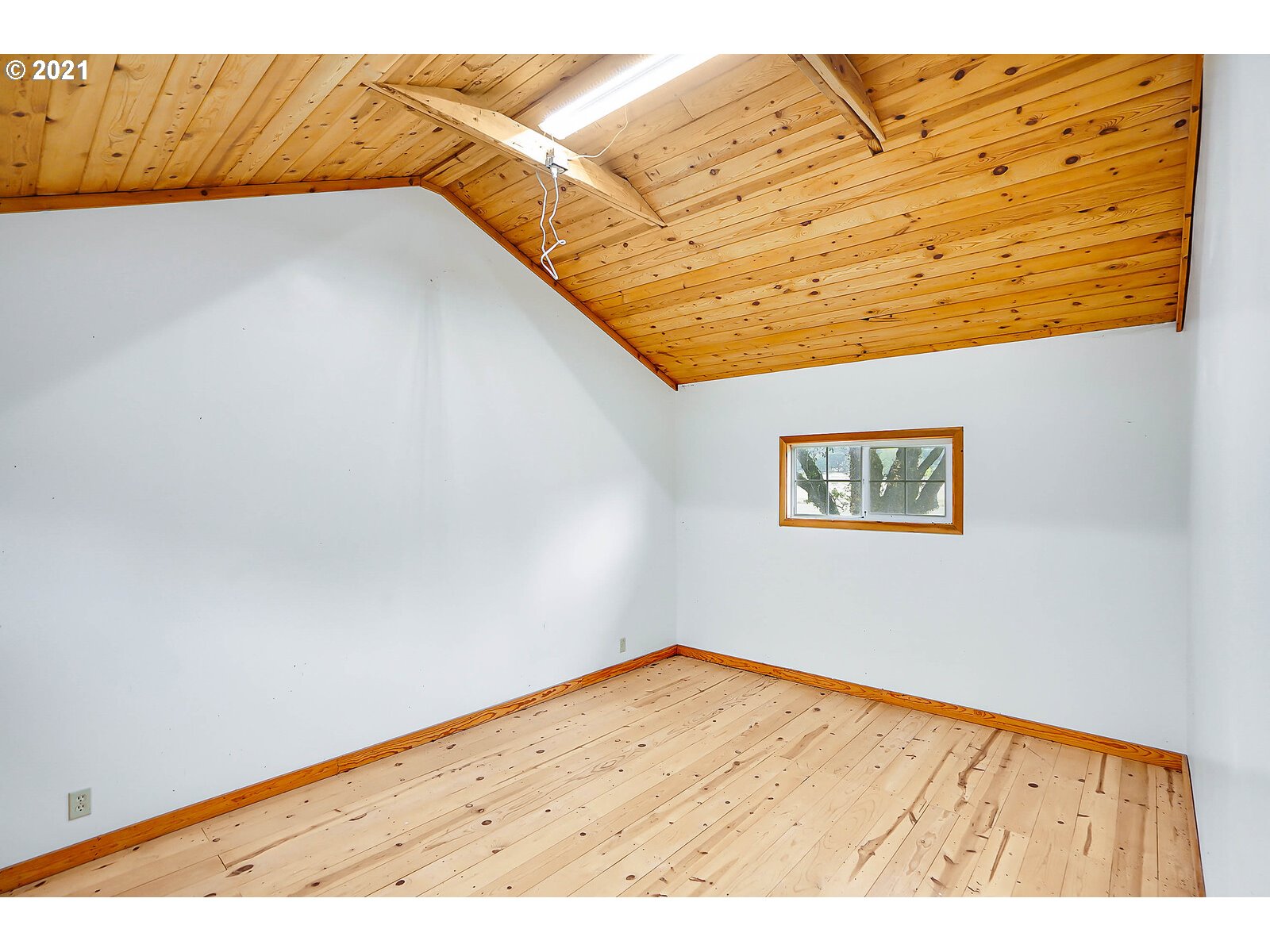 39141 Richardson Gap Road Scio, OR 97374 - Photo 25 of 32 Gallery Image 25