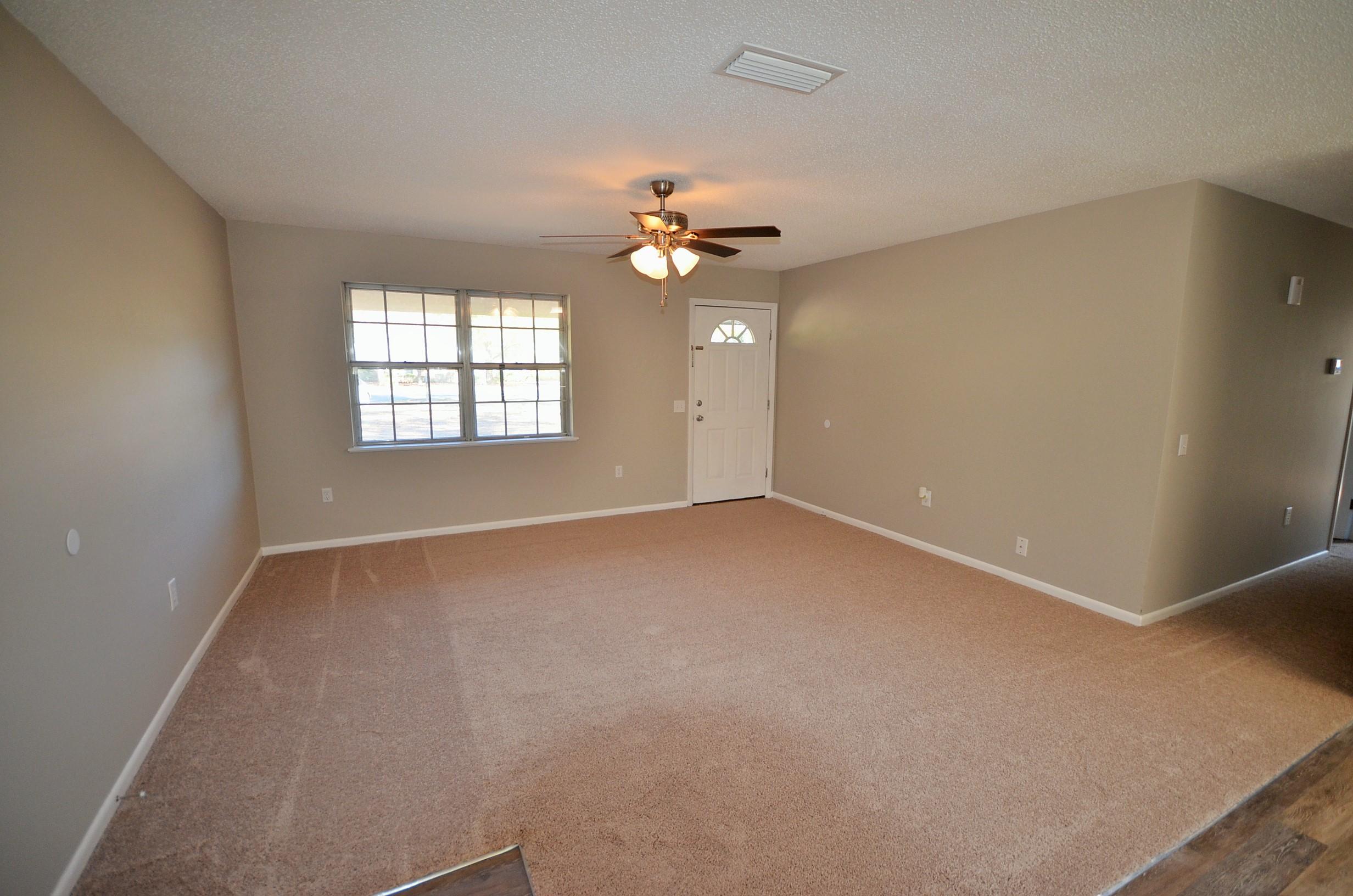 1209 Valley Road Crestview, FL 32539 - Photo 8 of 17 Gallery Image 8