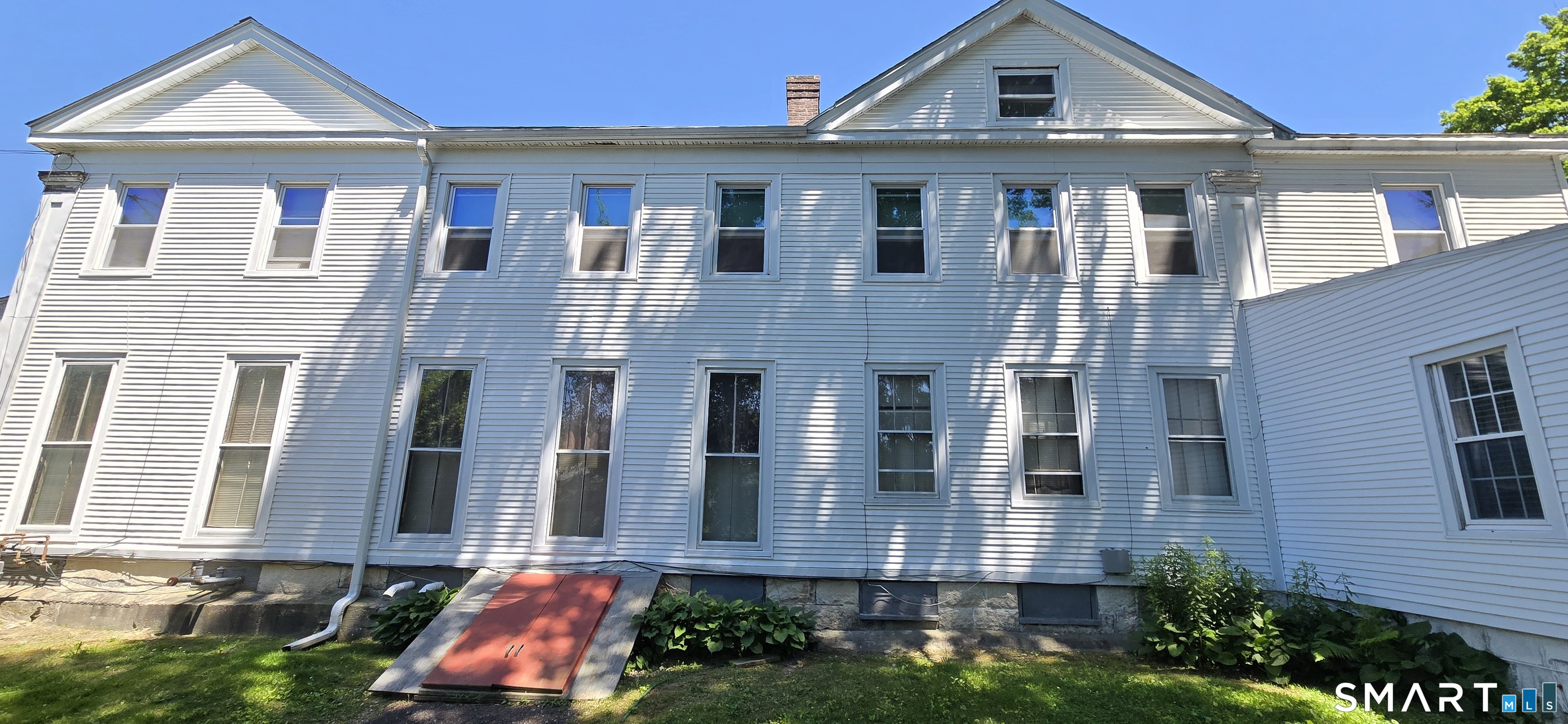 7 Broad Street Norwich, CT 06360 - Photo 23 of 30