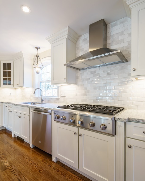 13 Rhode Island Road Wilmington, MA 01887 - Photo 8 of 26 Gallery Image 8