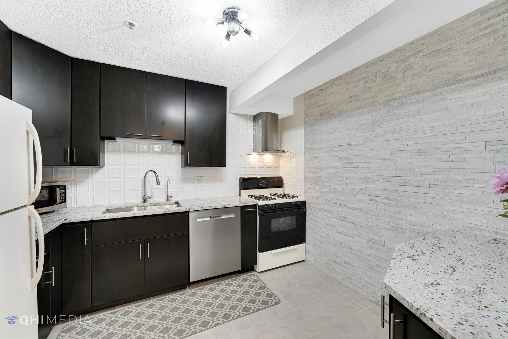 780 Weidner Road, Unit 304 Buffalo Grove, IL 60089 - Photo 9 of 21 Gallery Image 9