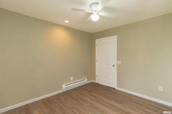 $119,900 | 9720 West Knox Street, Edwards, IL 61528