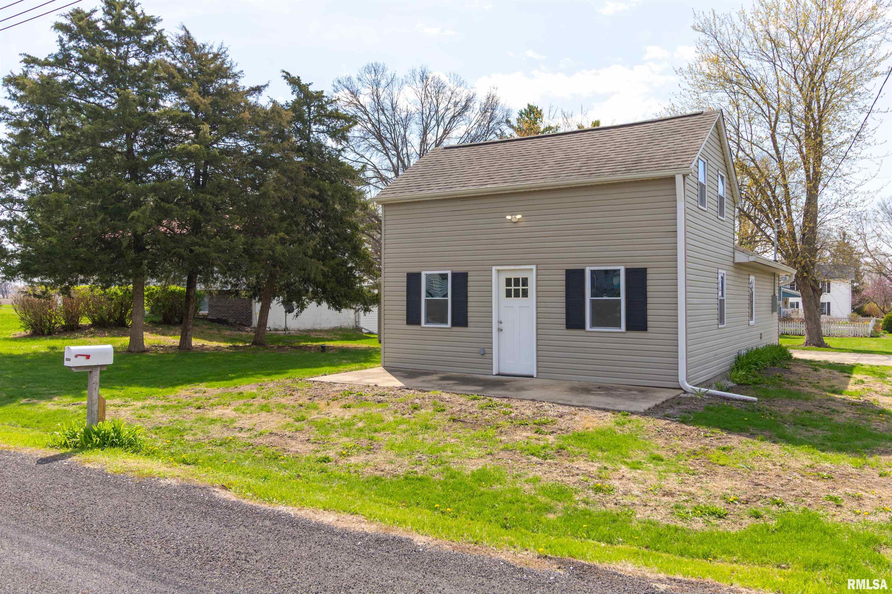 9720 West Knox Street Edwards, IL 61528 - Photo 3 of 29