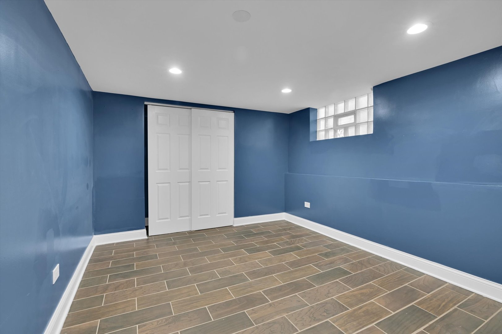 3631 West 69th Street Chicago, IL 60629 - Photo 27 of 36