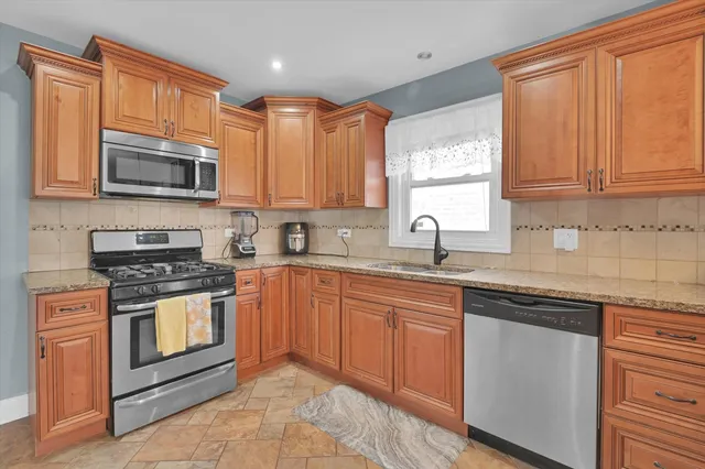 $329,900 | 3631 West 69th Street, Chicago, IL 60629