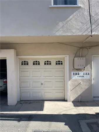 $5,000 | 135 Canon Drive, Unit 135 1/2, Beverly Hills, CA 90212