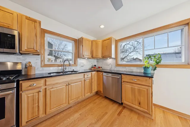 $510,000 | 1306 Eleanor Avenue, St. Paul, MN 55116