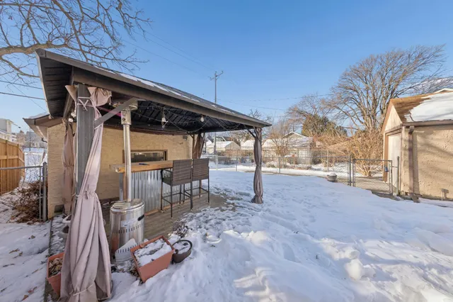 $510,000 | 1306 Eleanor Avenue, St. Paul, MN 55116