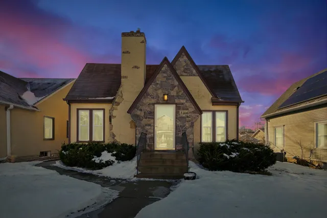 $510,000 | 1306 Eleanor Avenue, St. Paul, MN 55116