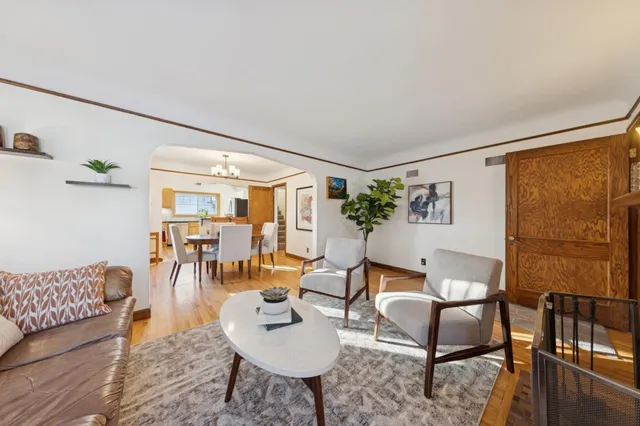 $510,000 | 1306 Eleanor Avenue, St. Paul, MN 55116