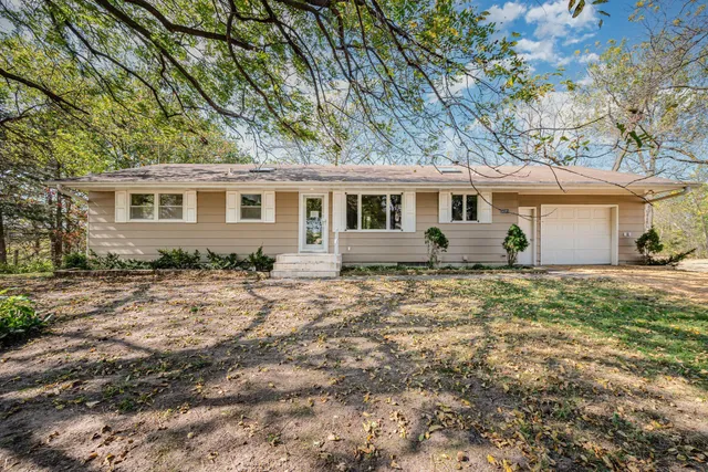 $399,900 | 5000 210th Street West, Jordan, MN 55352