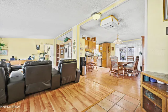 $450,000 | 5225 Deodar Street, Silver Springs, NV 89429