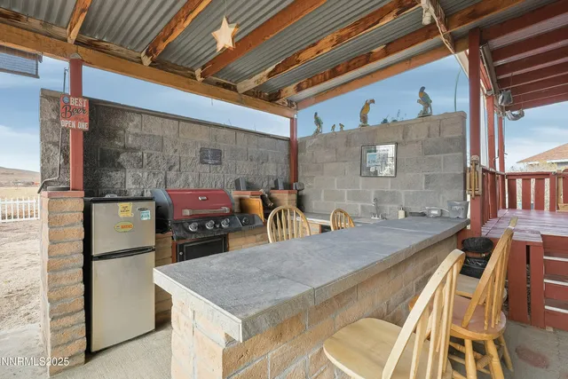 $450,000 | 5225 Deodar Street, Silver Springs, NV 89429