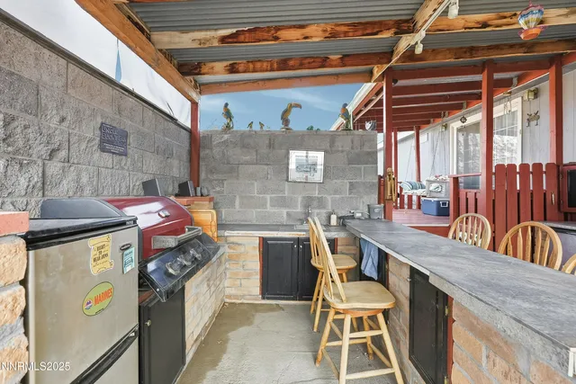 $450,000 | 5225 Deodar Street, Silver Springs, NV 89429