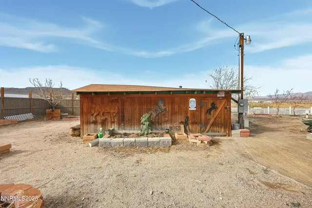 $450,000 | 5225 Deodar Street, Silver Springs, NV 89429