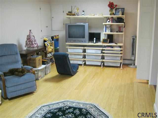 46 Swatling Road Colonie, NY 12110 - Photo 14 of 15 Photo 14