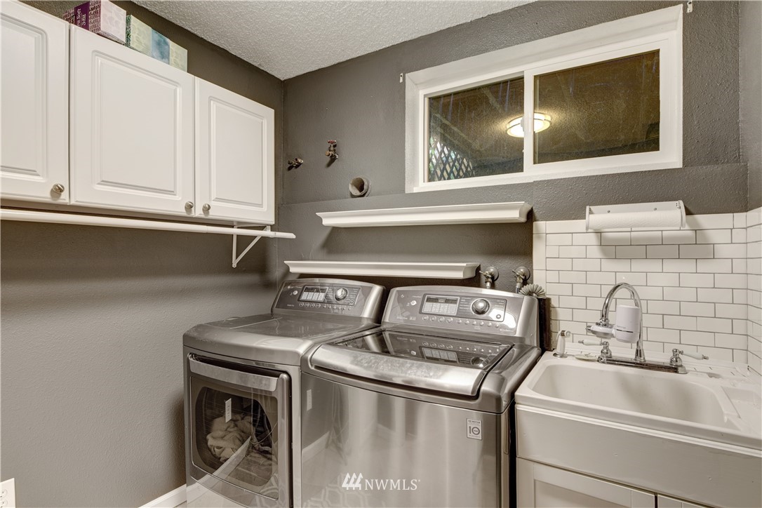 9612 125th Place Southeast Renton, WA 98056 - Photo 17 of 22 Gallery Image 17