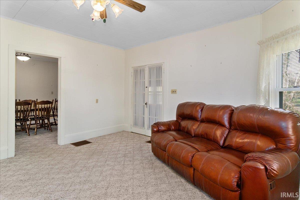 6728 North State Road Hazleton, IN 47640 - Photo 5 of 33