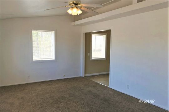 433 North Norma Street Ridgecrest, CA 93555 - Photo 3 of 31
