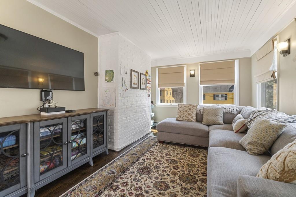 18 Crehore Road Boston, MA 02467 - Photo 9 of 21