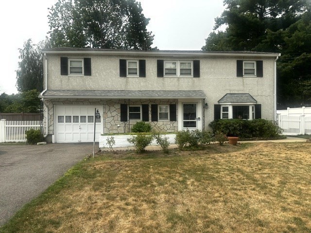 37 Rustcraft Road Dedham, MA 02026 - Photo 2 of 39