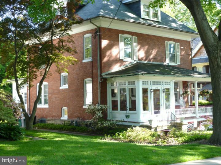 270 Mather Road Jenkintown, PA 19046 - Photo 2 of 20 Exterior Side