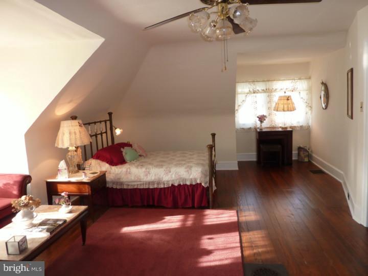 270 Mather Road Jenkintown, PA 19046 - Photo 18 of 20 Bedroom 4