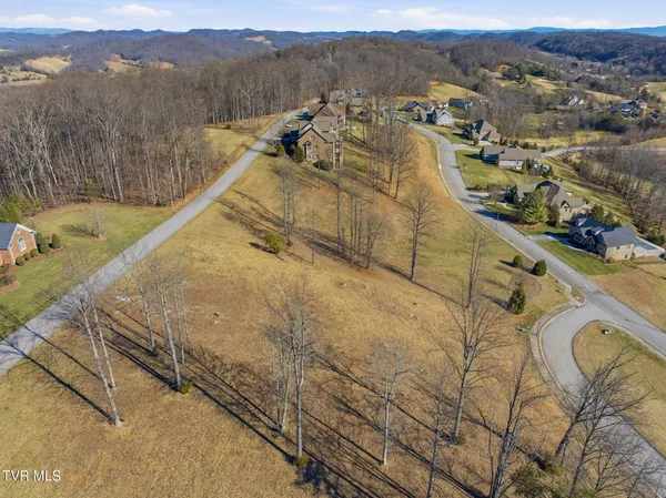 $89,900 | 1230 Ridgetop Trail, Unit 9, Kingsport, TN 37664