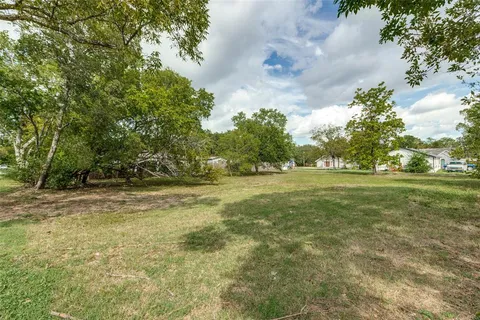 $160,000 | 906 Hamilton Street, McKinney, TX 75069