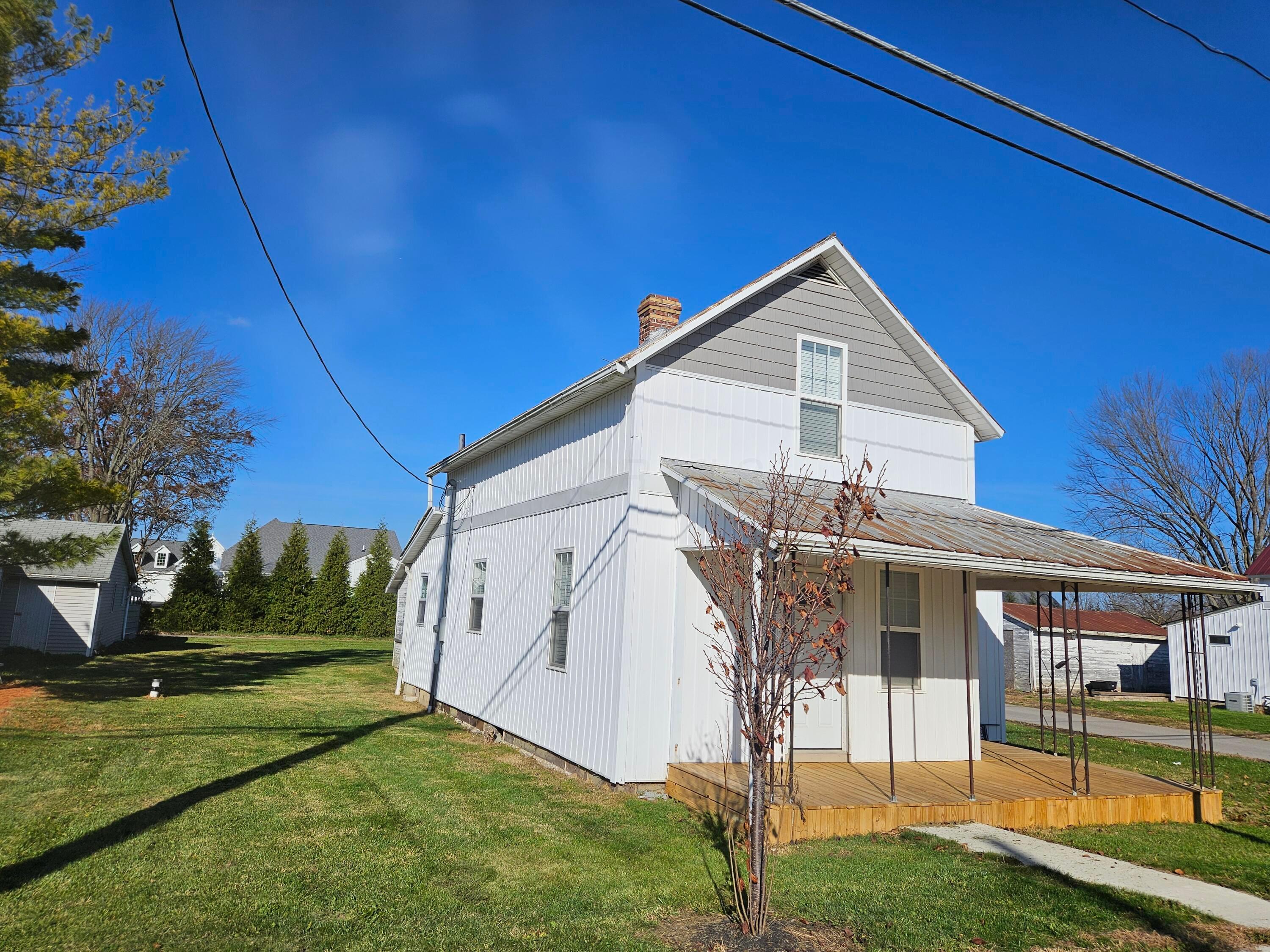 6930 Rings Road Dublin, OH 43016 - Photo 2 of 14 Exterior west side