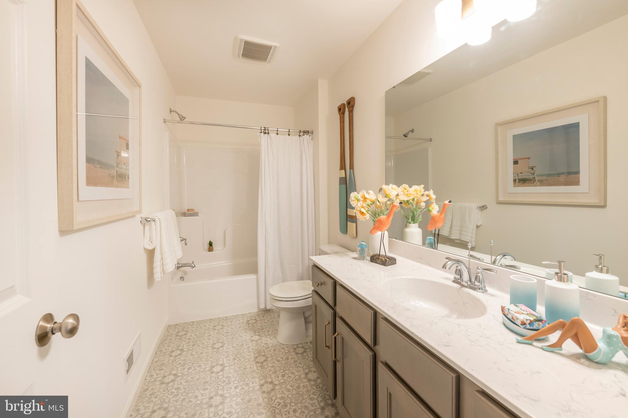 4 Old Orch Road Strasburg, PA 17579 - Photo 21 of 25 a bathroom with a tub sink and mirror