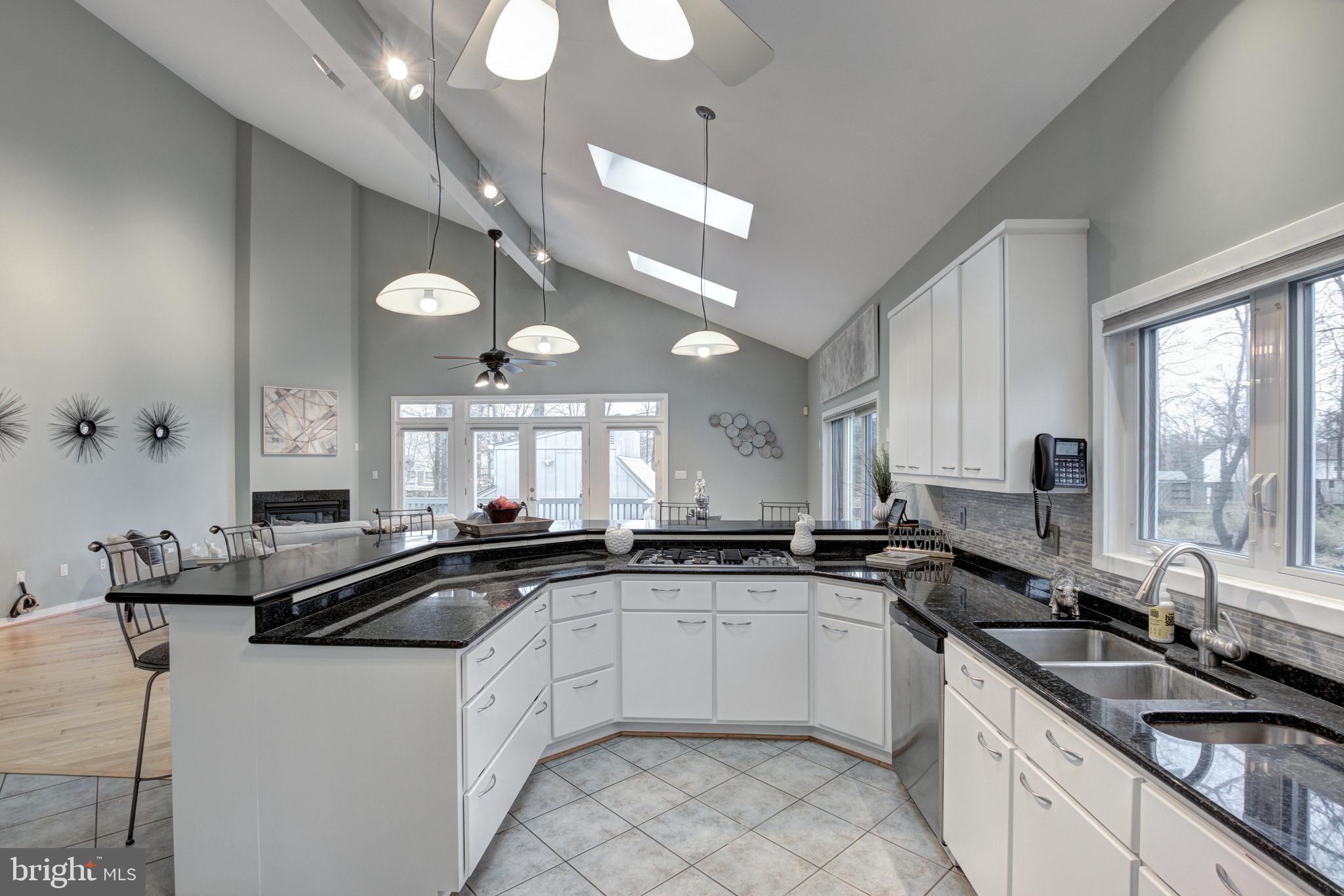 9309 Raintree Road Burke, VA 22015 - Photo 17 of 88 Gallery Image 17